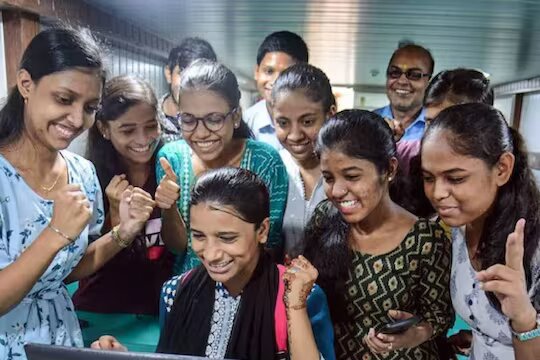 എസ്എസ്എൽസി, ഹയർ സെക്കൻഡറി പരീക്ഷാ തീയതികൾ പ്രഖ്യാപിച്ചു