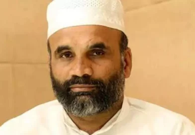 സമസ്തയിൽ യുദ്ധം തുടരുന്നു;                           നാസർ ഫൈസി കൂടത്തായി രാജി വെച്ചു.